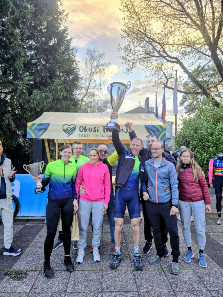 Če ni malo noro, sploh ne gremo! (Dobrodelni 12 – urni kolesarski izziv v Trebnjem)